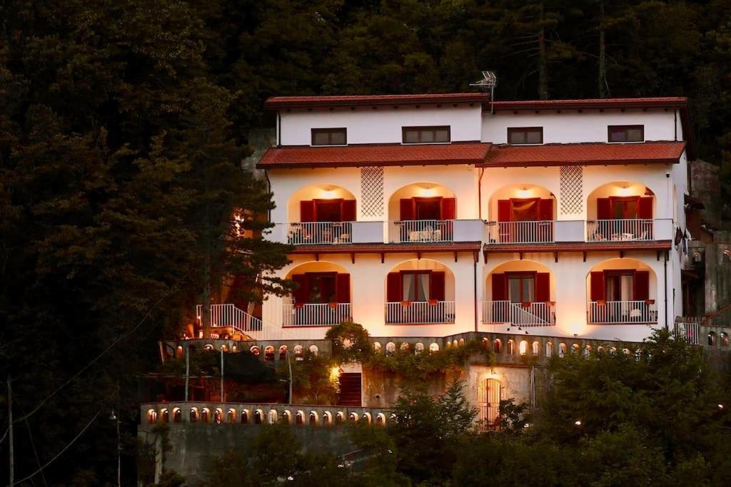 Villa Nina アマルフィ エクステリア 写真
